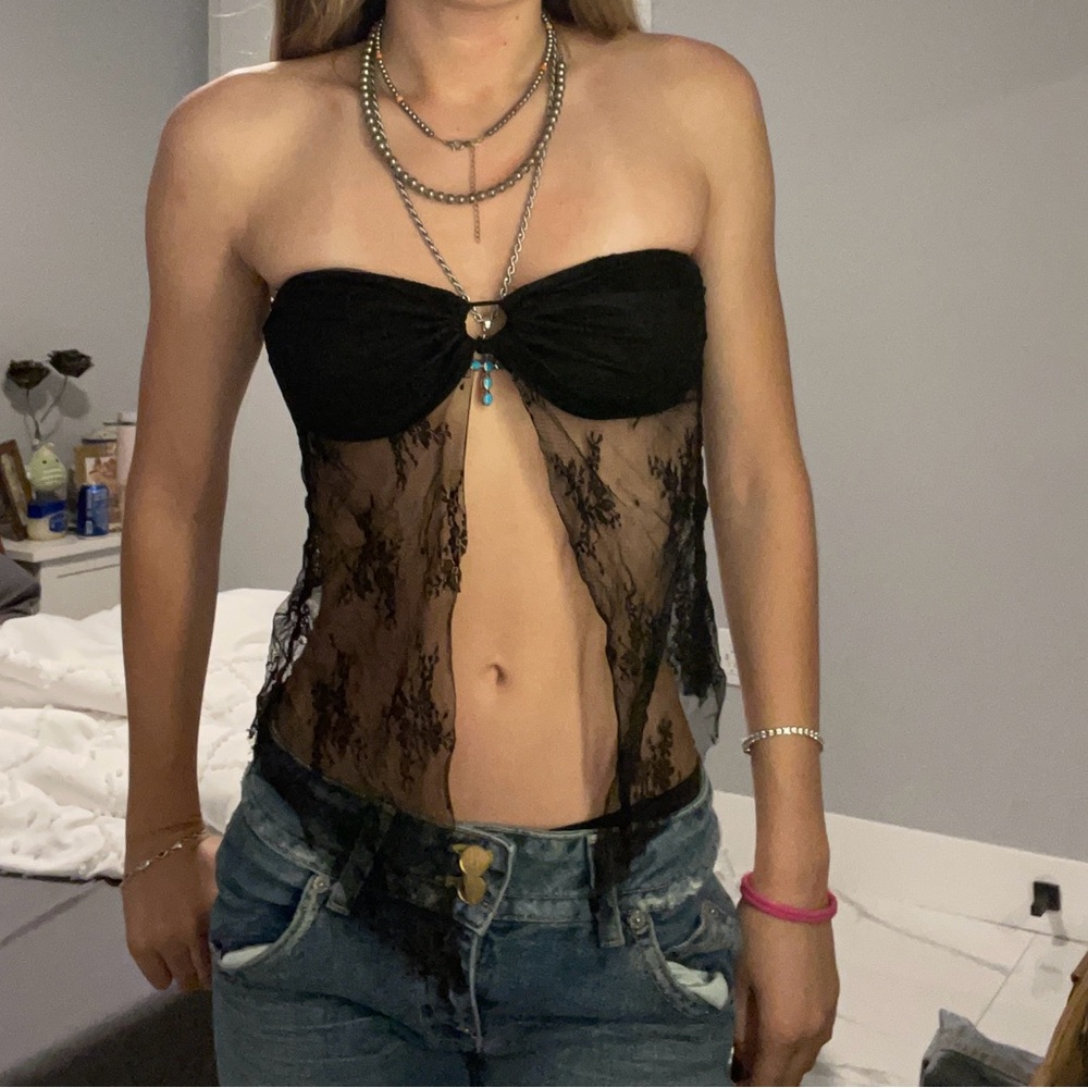 Black Lace Strapless Top